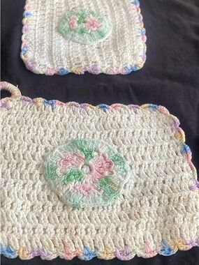 Hand-Crocheted Floral Pot Holders - Cream with Pastel Trim